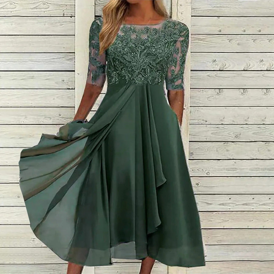 Brielle – Elegantes Handgefertigtes Spitzenkleid