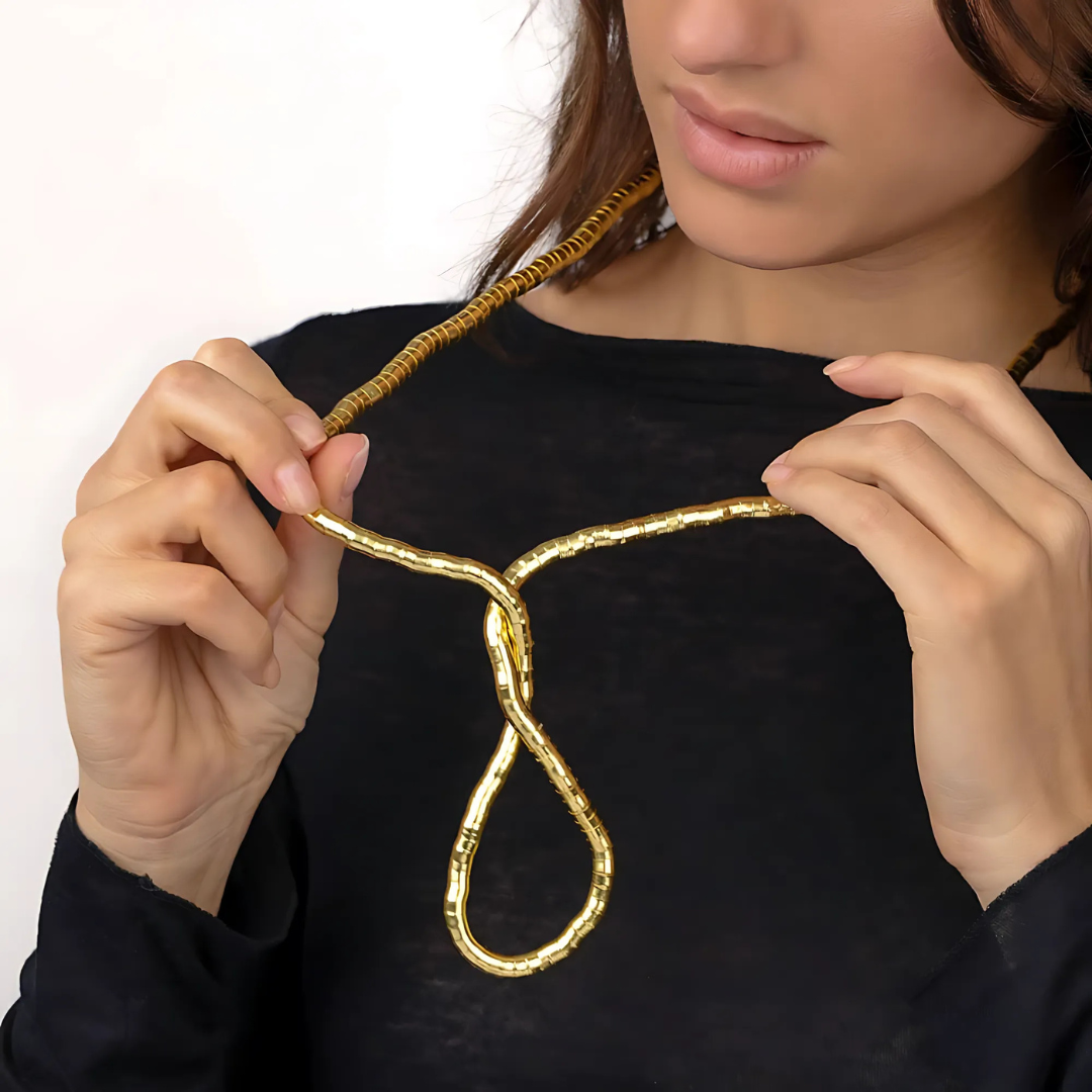 Daphne™ Statement-Kette mit kunstvollem Knoten-Design