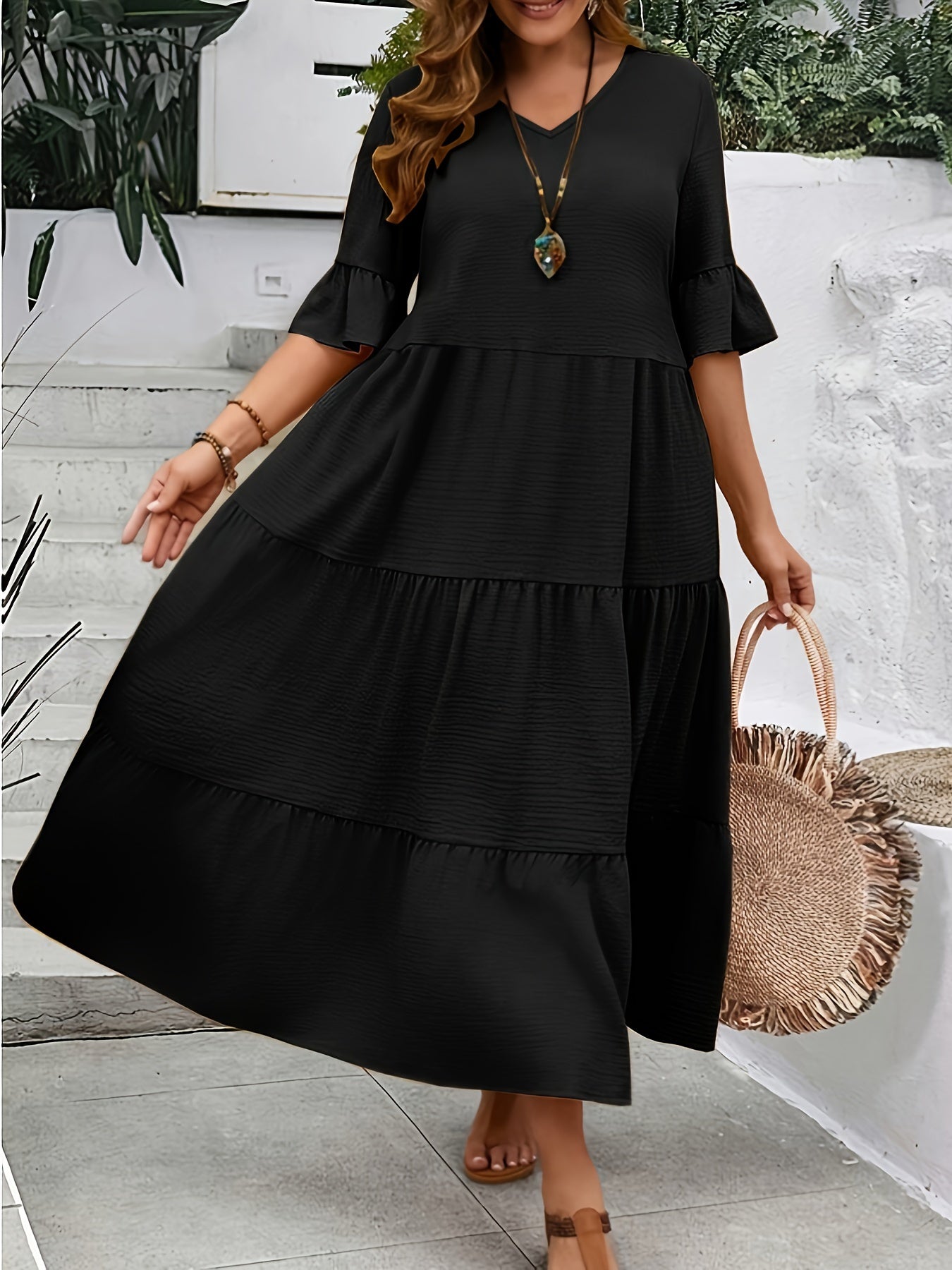 Elisa | Plus Size V-Ausschnitt-Kleid