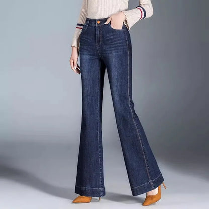 Celeste – Stilvolle Bootcut-Denim